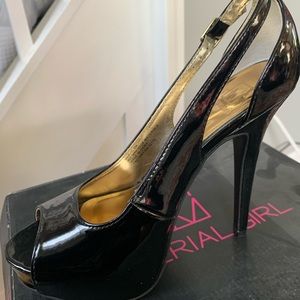 Patent leather shoes